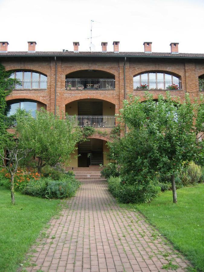 Bed and Breakfast Cascina Radice à Arluno Extérieur photo